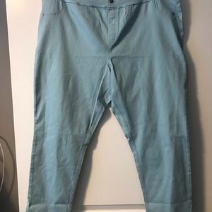 Hue crop Capri pants 2X